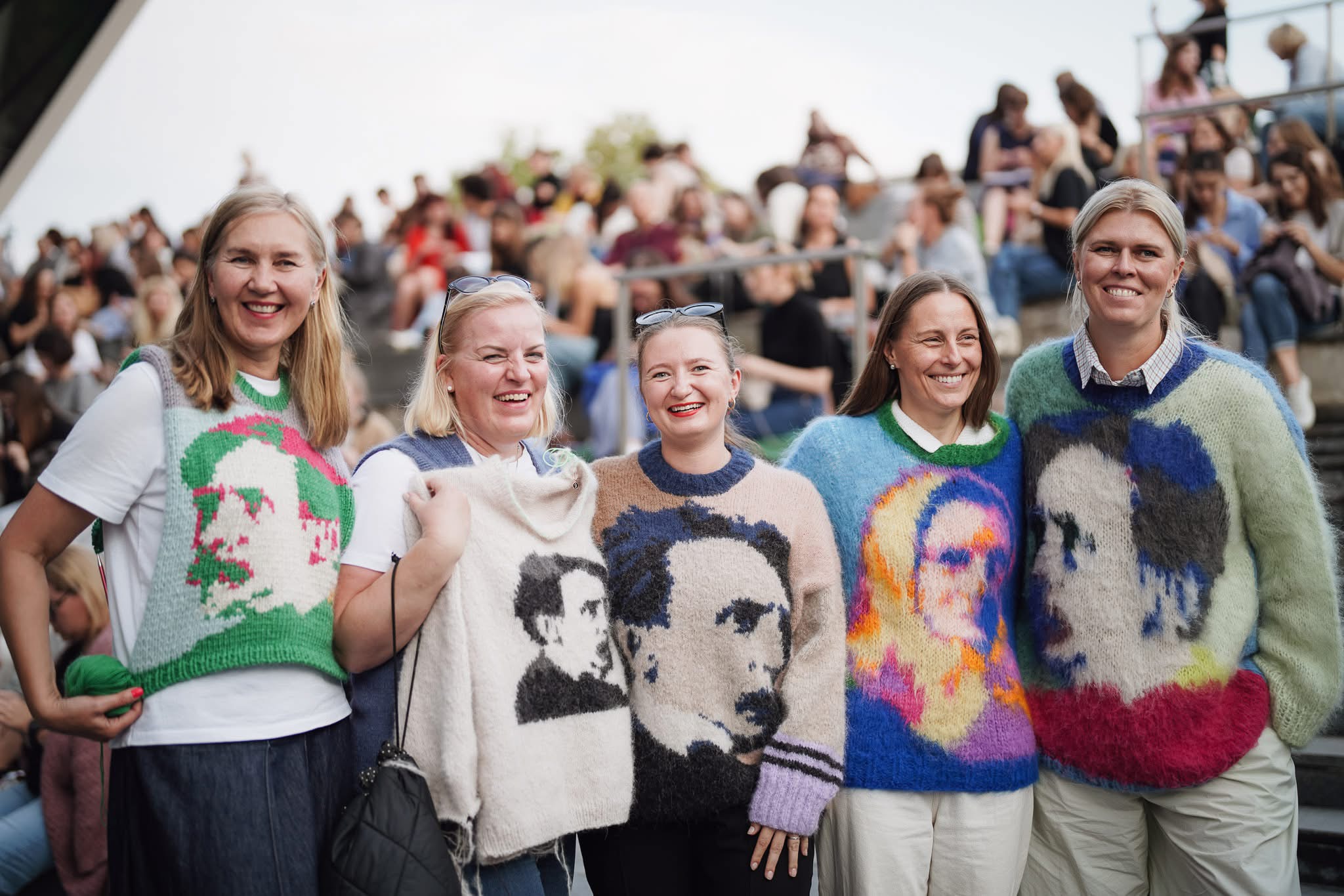 900 Jumpers with Čiurlionis' Portrait – A Knitting Community's
