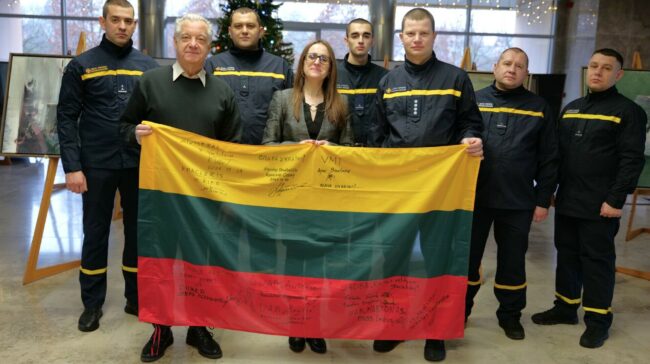 Kalėdinės dovanos iš Lietuvos pasiekė Ukrainos gelbėtojus