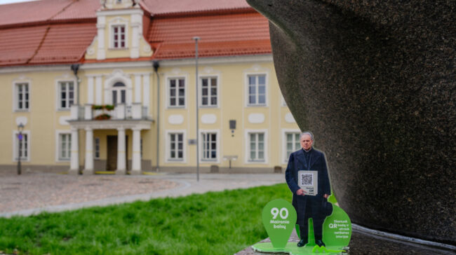 Keliaujant po Lietuvą: projektas „90 Maironio balsų“